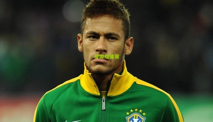 阿隆索亲承留队！勒沃库森续写传奇，拒绝豪门邀约坚守蓝白之约