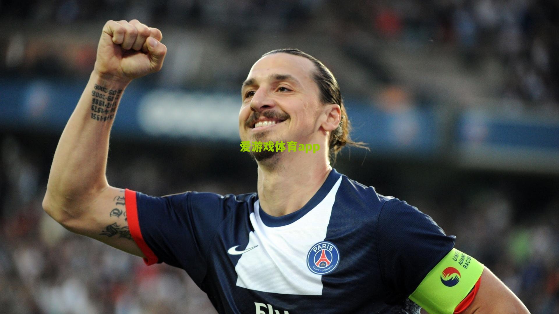 中超经典对决，毕津浩吴曦头槌破门，赵明剑补时绝杀助申花3比2逆转大连人